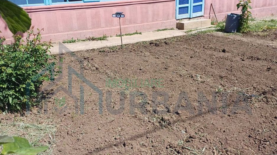 Casă locuibilă cu 3 camere și teren 4000 mp, Popesti, Iași - Poză 1