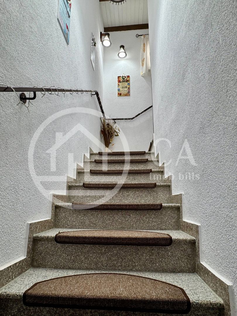 Casă de vânzare cu 6 camere in cartierul Tineretului, Oradea - Poză 23