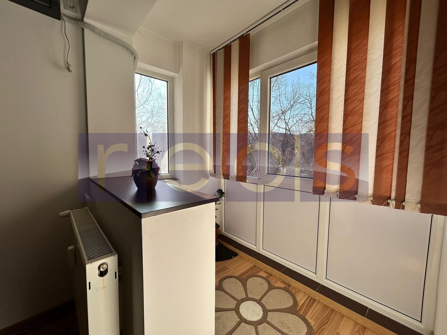 INCHIRIERE 2 CAMERE | PLAZZA ROMANIA - Poză 4