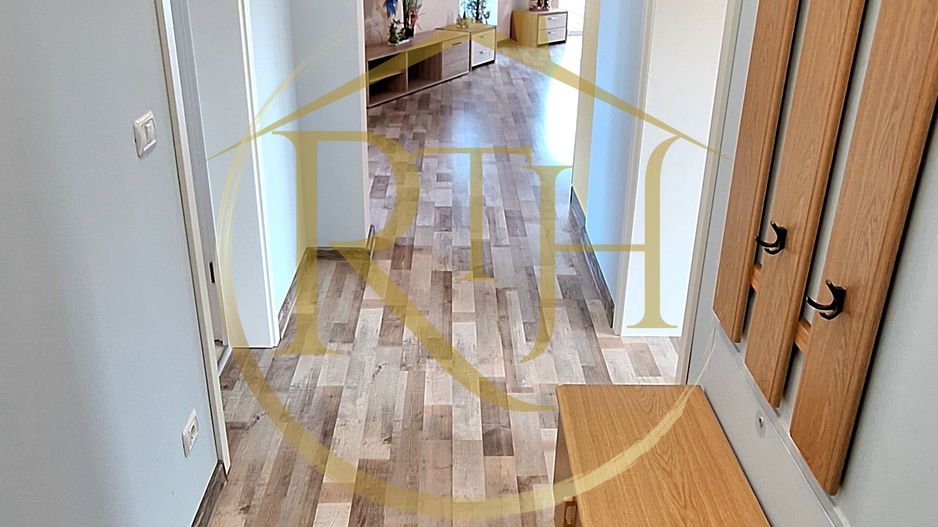 Oferim spre vanzare apartament 2 camere, 60 mp curte, Giroc, 0% Comision - Poză 12