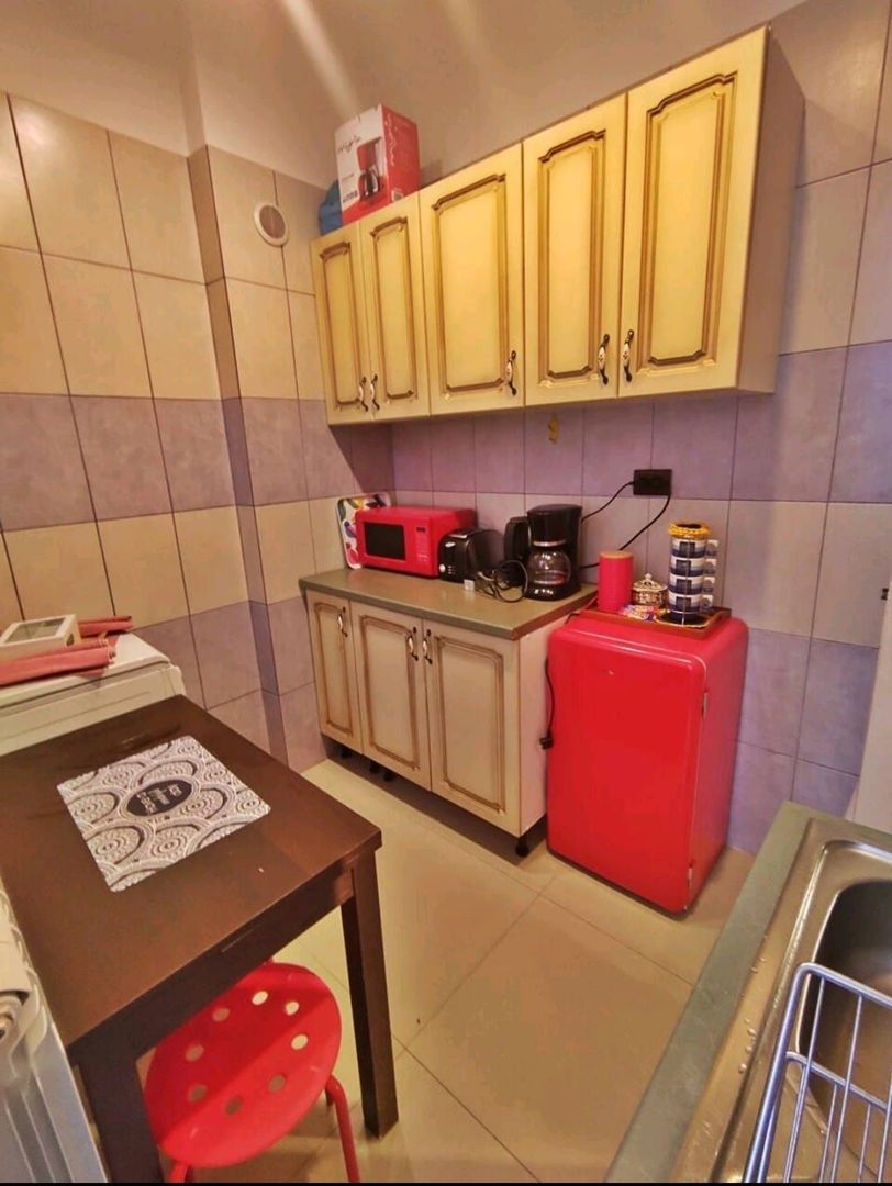 Apartament 3 camere, Unirii, Budapesta, Metrou Tineretului, Stradal - Poză 7