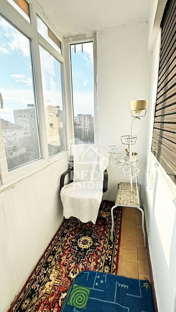 Apartament cu 3 camere de inchiriat zona Nufarul, Oradea - Poză 11