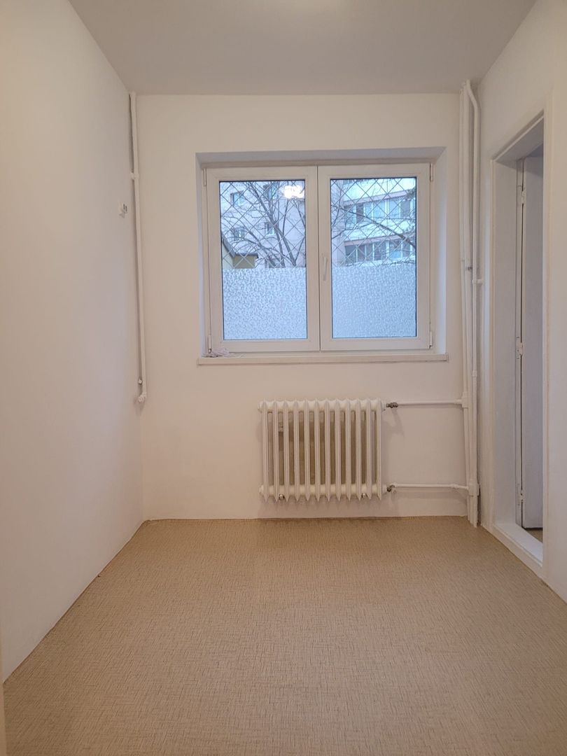Apartament 3 camere de vanzare Lujerului - Poză 3