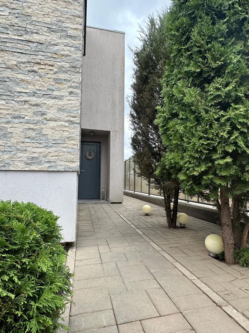 Vila cocheta la 5 min de Iulius Mall - Poză 36