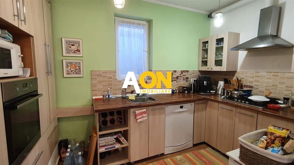 Casa 3 camere, 1259 mp teren, zona Centru - Poză 9