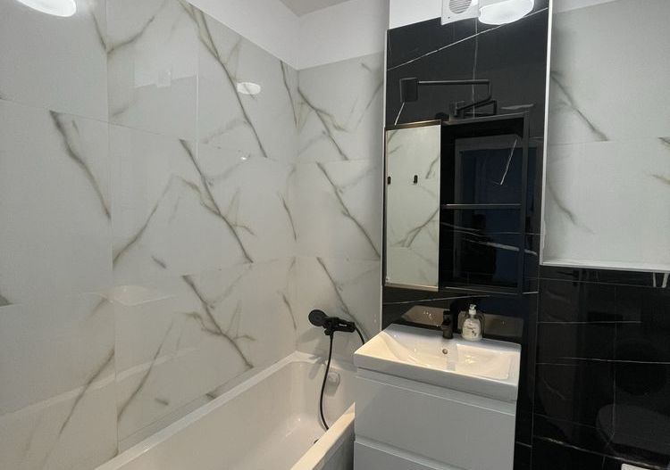 Inchiriere Apartament 2 camere Confort Urban, parcare inclusa - Poză 4
