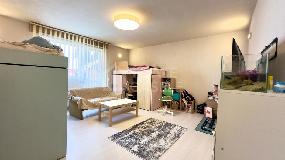 Apartament 2 camere decomandat,  etajul 1, zona Kaufland - Poză 1