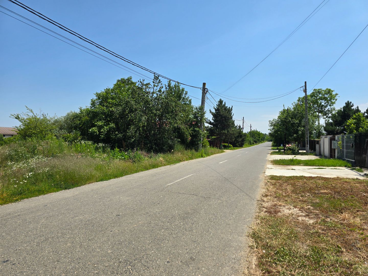 Lot casa Izvorani / Strada Complexul Olimpic - Poză 2
