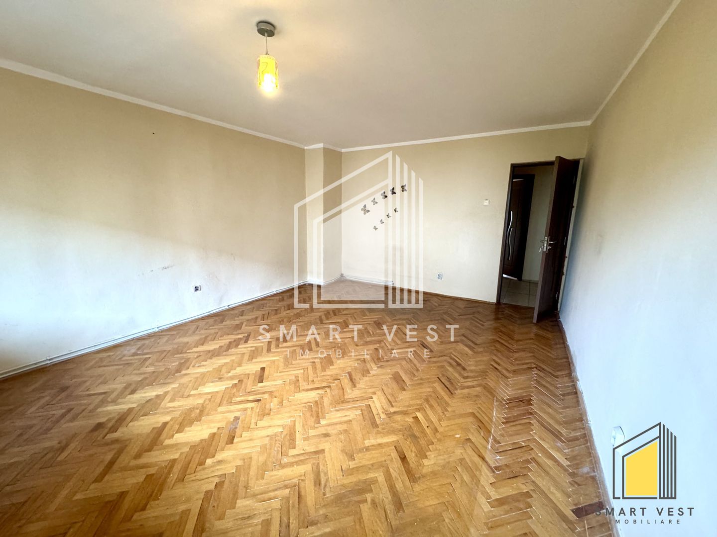 Apartament de vanzare decomandat | Etaj 2 | Zona Micro 17 - Poză 3