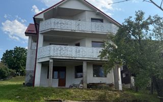 🏡 DE VÂNZARE | CASĂ CU PANORAMĂ SPECTACULOASĂ ȘI TEREN DE 800 mp - Poză 9
