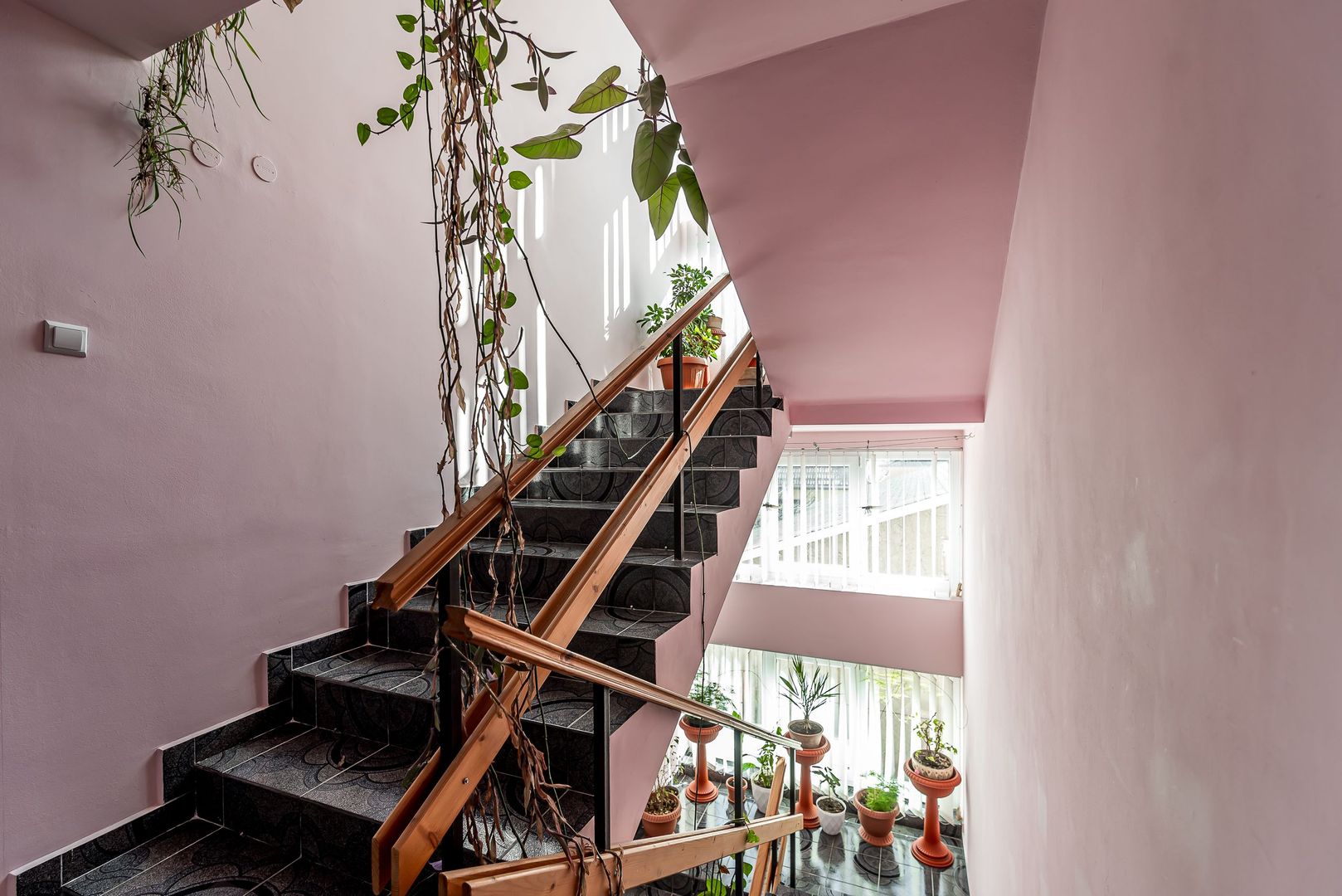 Casă spațioasă în mijlocul orasului, Str. Constantin Brâncuși - Poză 11