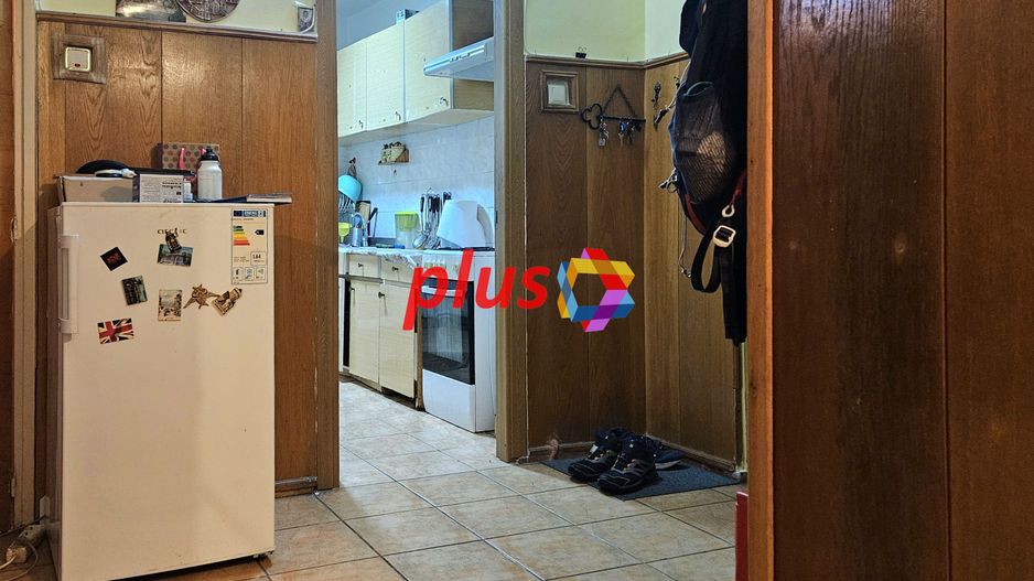 Apartament cu trei camere, zona Racadau 76 mp - Poză 4