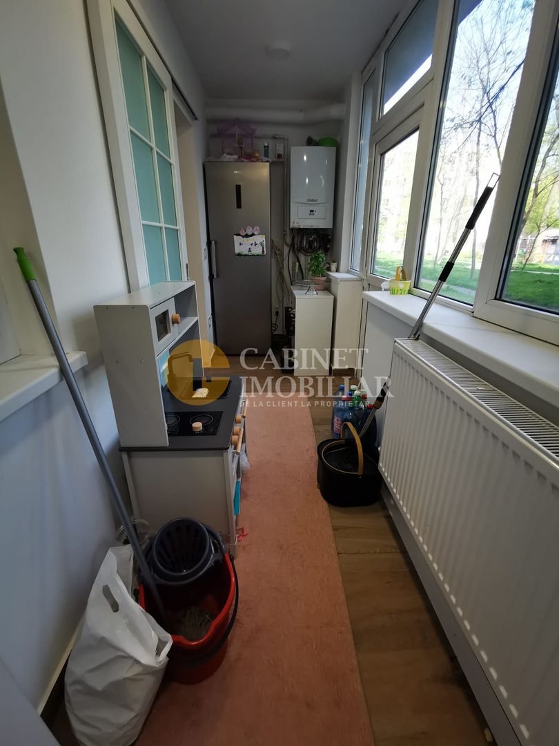 4 camere decomandat, renovat complet – Nicolina 1, prima statie - Poză 11