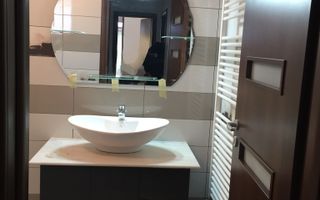 Casa mobilata/utilata Popesti Leordeni + curte - Poză 11