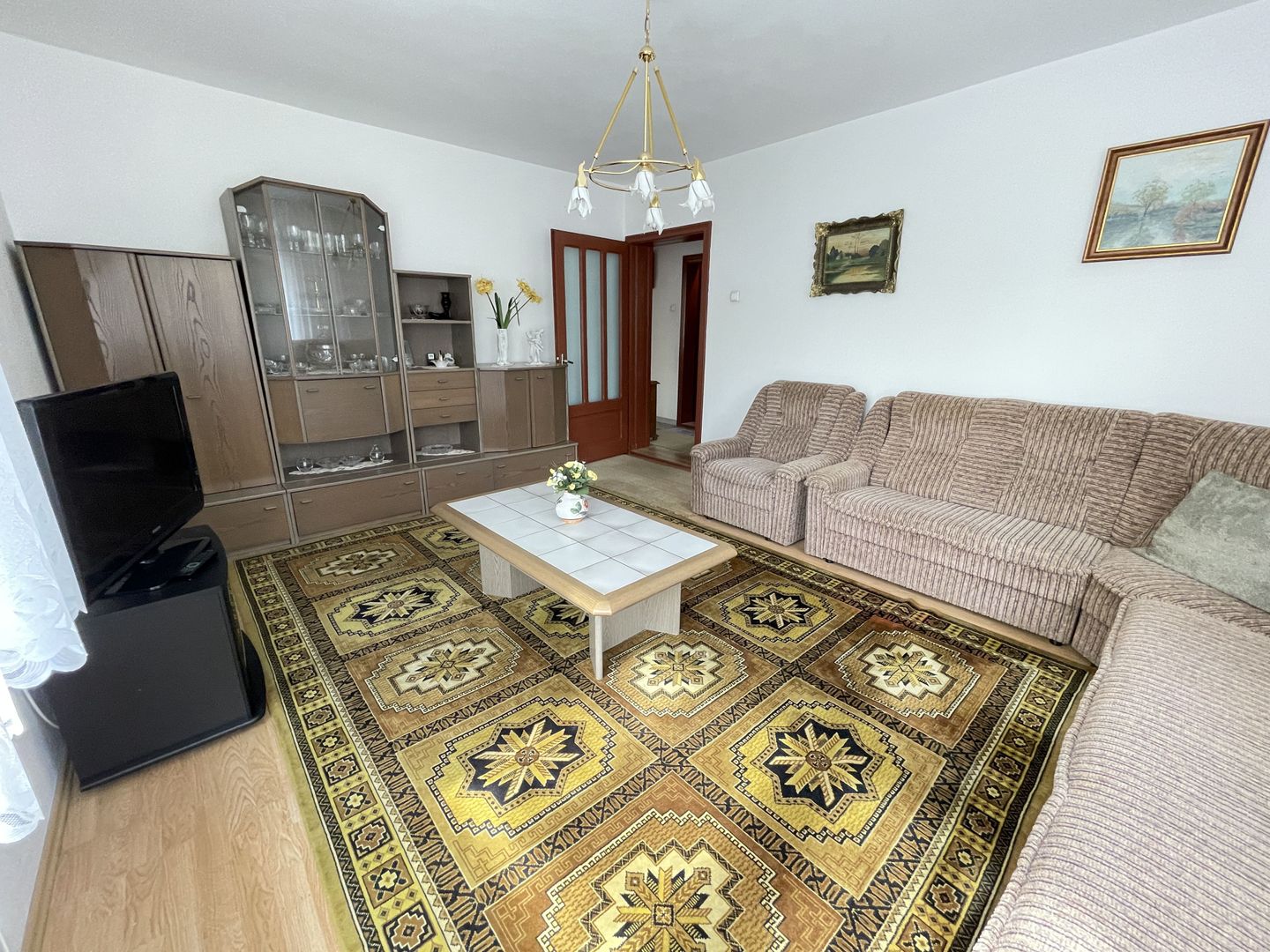 Casa de vanzare in zona Lipovei - Poză 1