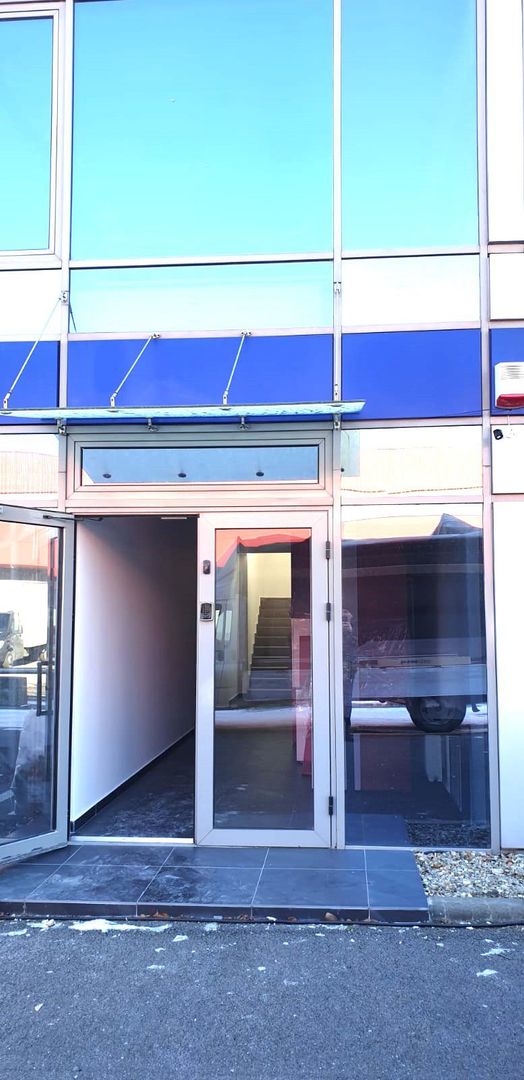 BIROU BARTOLOMEU - Poză 4