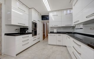 Vila individuala Pipera intersectie Iancu Nicolae - Poză 21