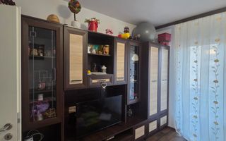 Apartament 3 camere | Balcon | Etaj 7 | Doamna Stanca - Poză 1
