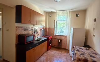 Apartament Calea Bucuresti, la C-uri - Poză 2