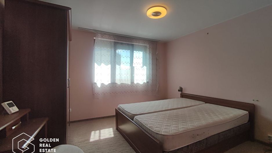 Casa solida, spatiu interior mare, zona Micalaca - Poză 5