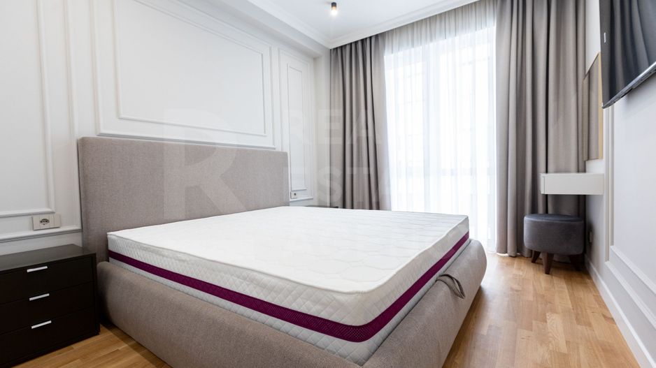 Chirie, apartament, 1 cameră + living, strada Tricolorului, Centru - Poză 8