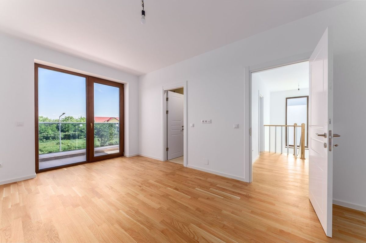 Balotesti vila P+1, 315 mp, teren 700 - Poză 10