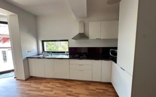 Urgent! Apartament 3 camere, 80 mp. util, an 2012, metrou P-ța Victoriei - Poză 1