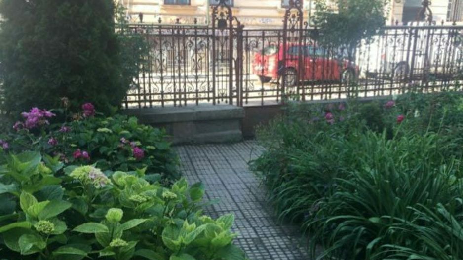 Apartament  in vila interbelica, centrul  Bucureștiului langa Cișmi - Poză 1