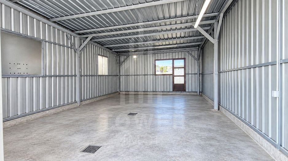 Hala cu curte inchisa zona Turnisor - Poză 8