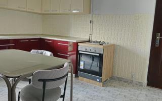 De inchiriat apartament spatios, zona Garii, et. 3, 490 euro negociabil - Poză 12