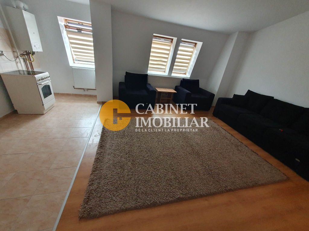 Cug Etaj 3 cu Pod Apartament cu 1 camera 45 mp - Poză 3