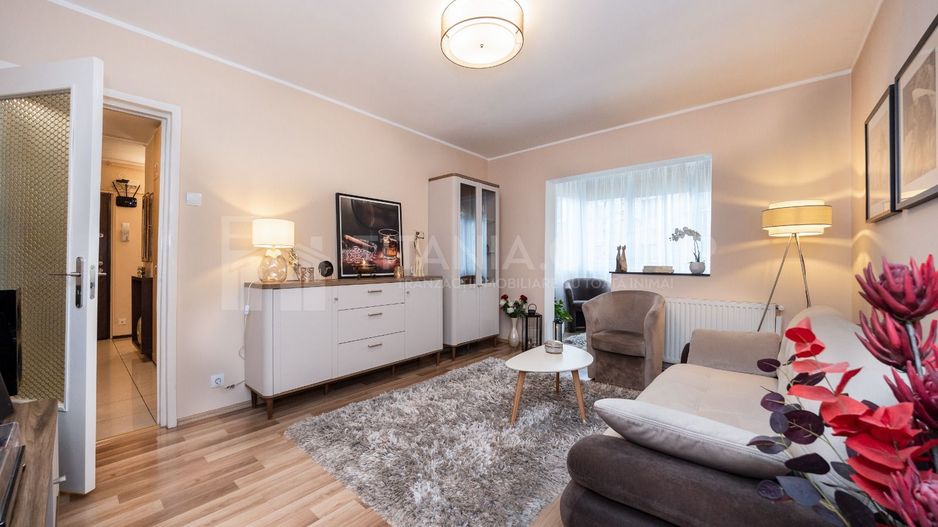 Apartament modern cu 3 camere, etaj 1, comision 0 - Zona Tractorul - Poză 13