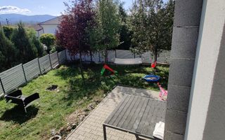 Casa individuala 4 camere 2 bai si teren 573 mp in Bavaria Park - Poză 2