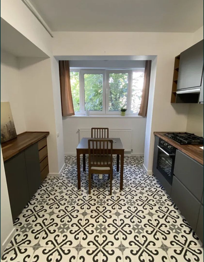 GARSONIERA VATRA LUMINOASA, MASINA SPALAT VASE, METROU, REABILITAT - Poză 3