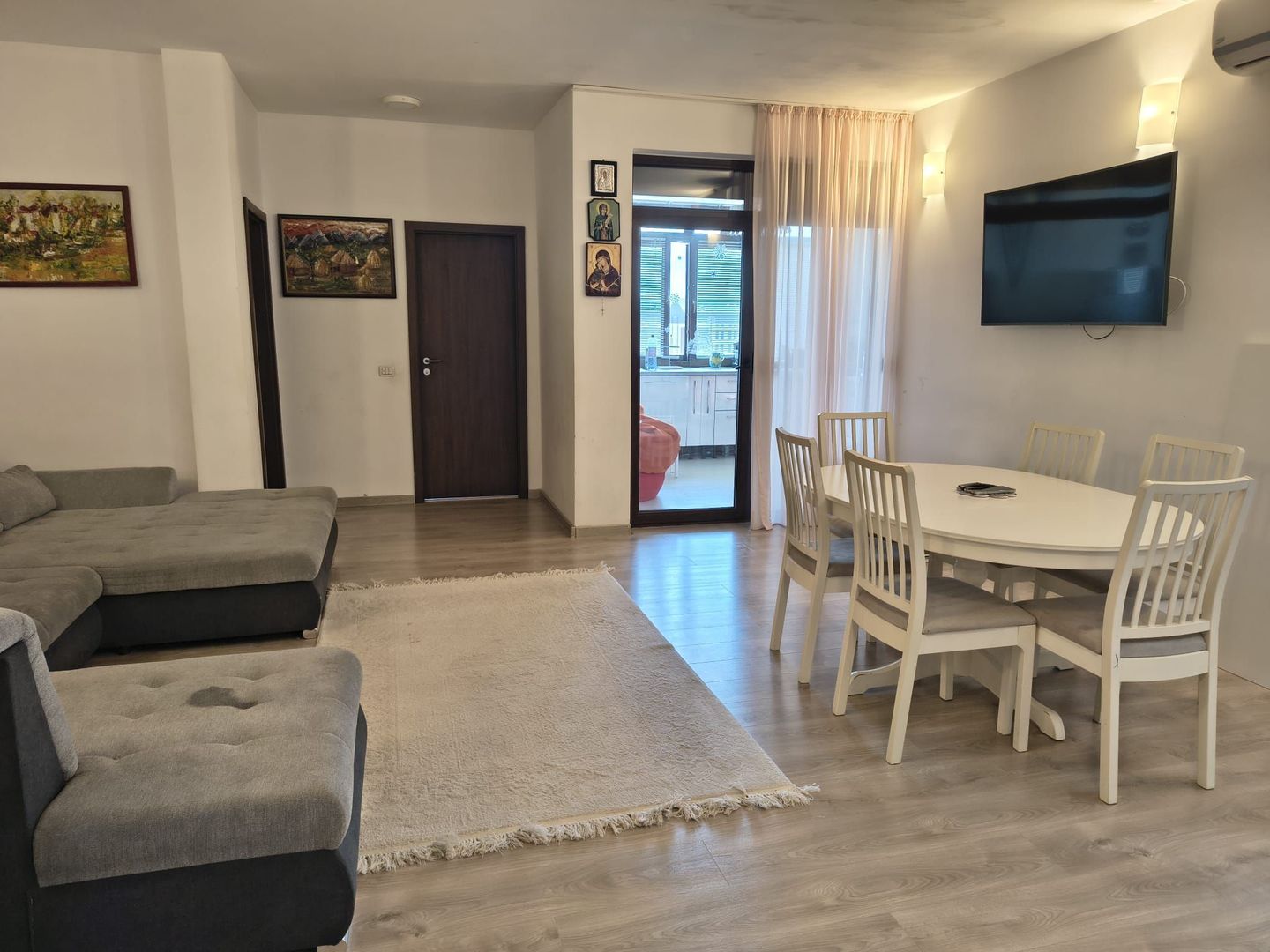 Giroc | 4 camere | 100 mp | 2 băi | 2 balcoane | Parcare - Poză 6