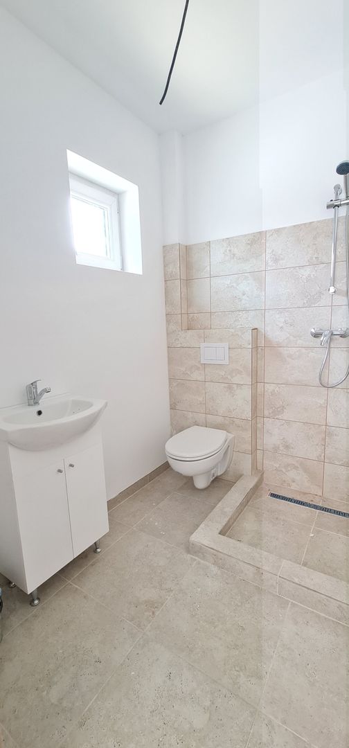 Casa finalizata intabulata in Cartier Izvor Tarlungeni Brasov - Poză 12