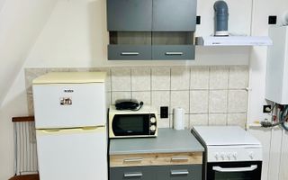 Mansardă pe două niveluri – 45 mp utili – Str. Semaforului, Vasile Aaron, Sibiu - Poză 4