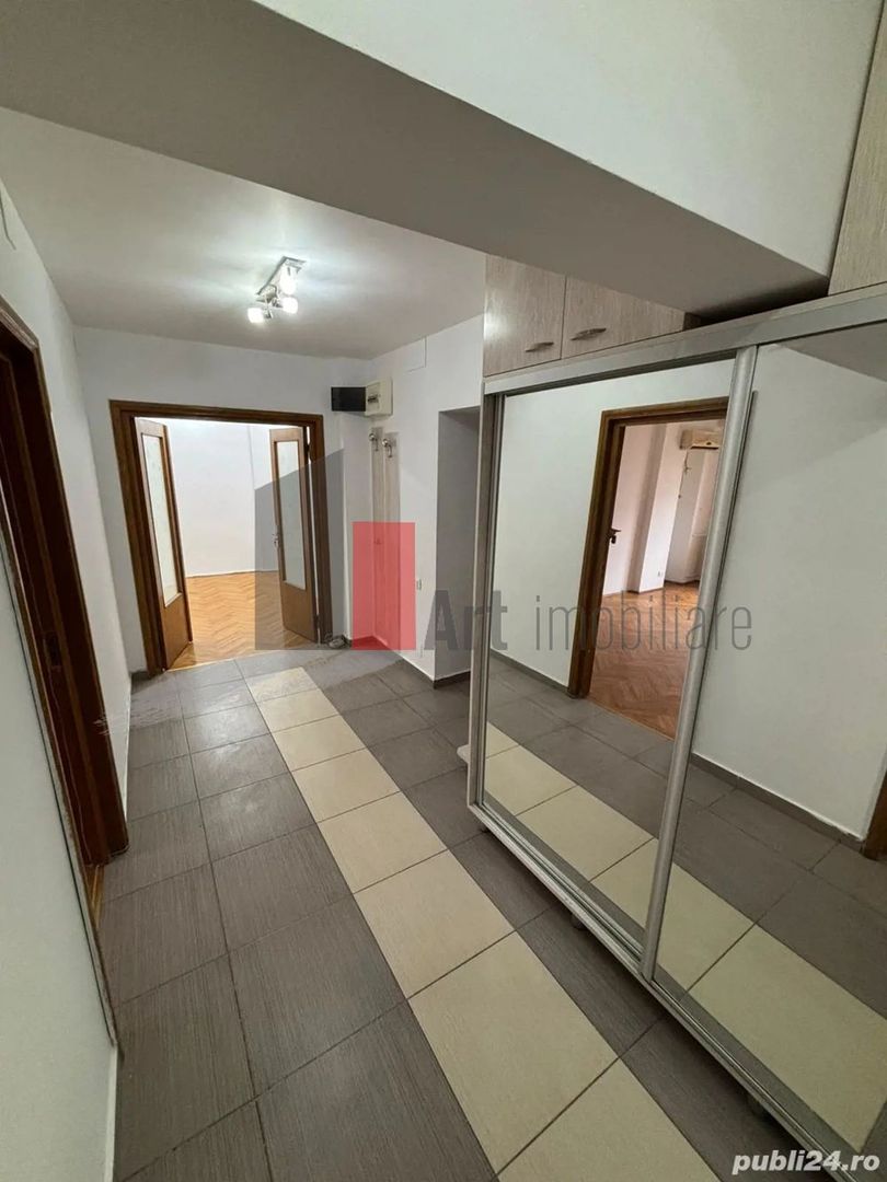 2 Camere Decebal - Poză 3