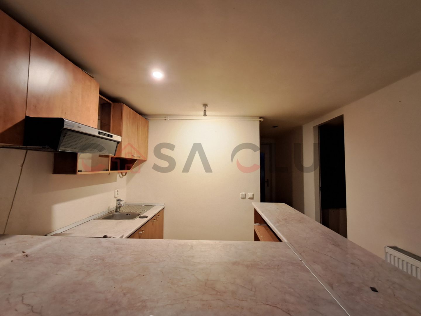 Casă calcan, Curte,  grădină, Iris!! - Poză 15