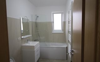 APARTAMENT DEOSEBIT - Poză 12