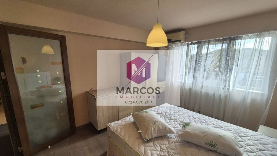 Vand apartament 3 camere Micro 4 - Poză 8