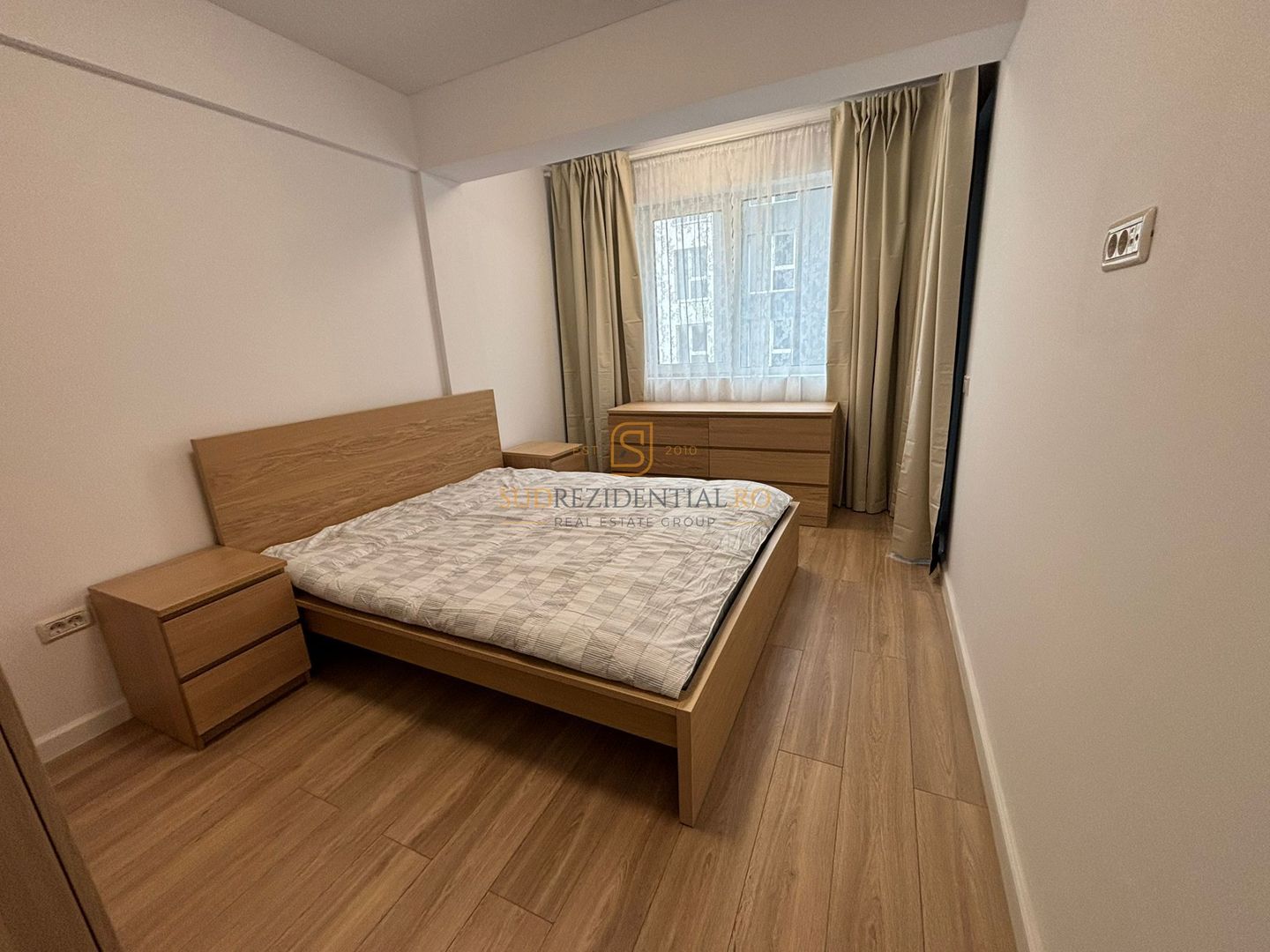 Inchiriere apartament 2 camere, mobilat, utilat, pet friendly, Sect.4 - Poză 1