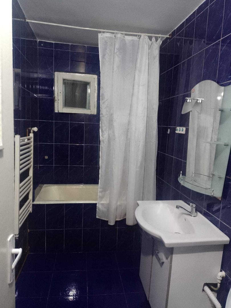 Inchiriez apartament cu 2 camere - Poză 4