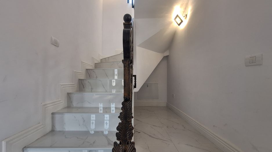 Casa cu gradina proprie - Strada Smaraldului Domnesti - Poză 10