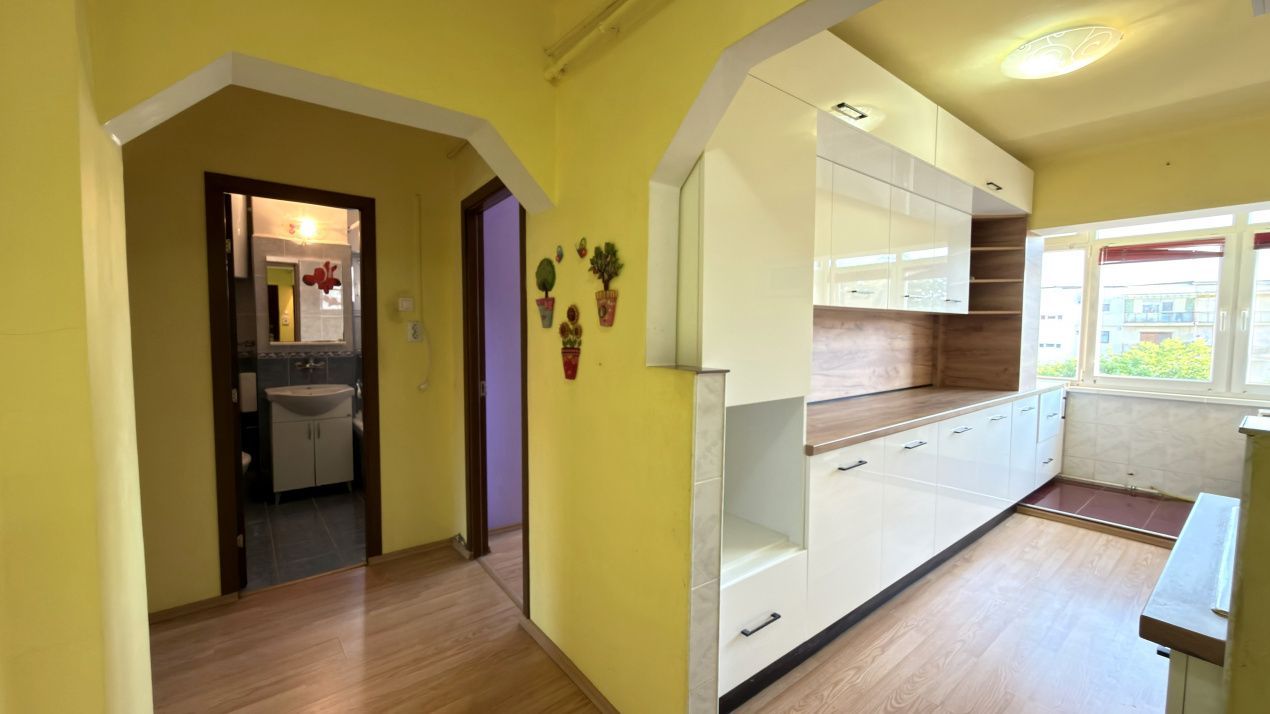 Apartament 2 camere Etaj III Carei-Calea Mihai Viteazul Nr.19, Vizavi Kaufland - Poză 1