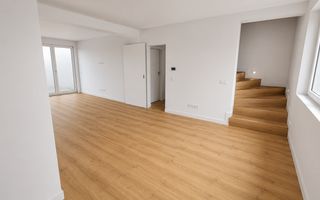 Duplex Modern la Cheie Intabulat si 270 de mp de curte, in Cisnadie - Poză 1