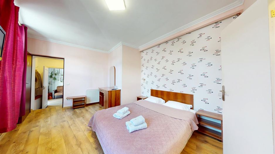 Resort cu perspectiva remarcabila in Centrul Istoric - Piata Unirii, Brasov - Poză 27