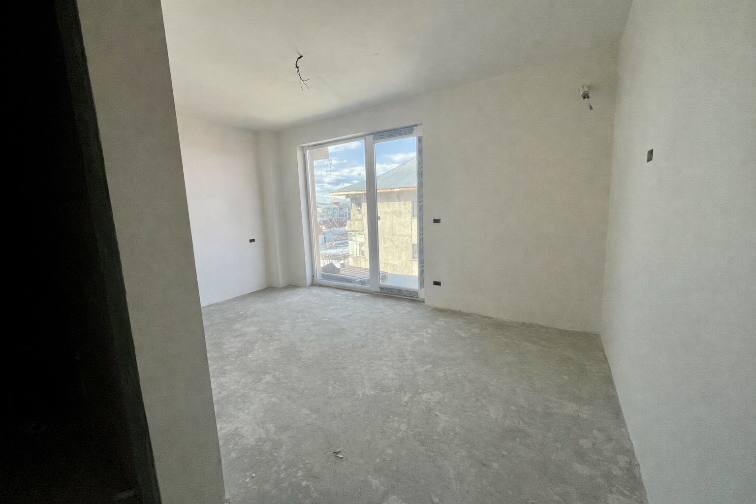 APARTAMENT 1 CAMERA | 37 MP | LIFT | PARCARE| ZONA LINISTITA RADAUTI - Poză 2