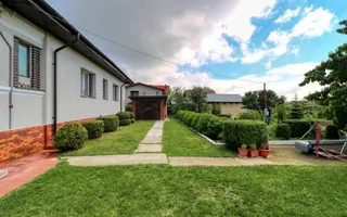 Casă boierească  de poveste- 7000 mp teren - Poză 12