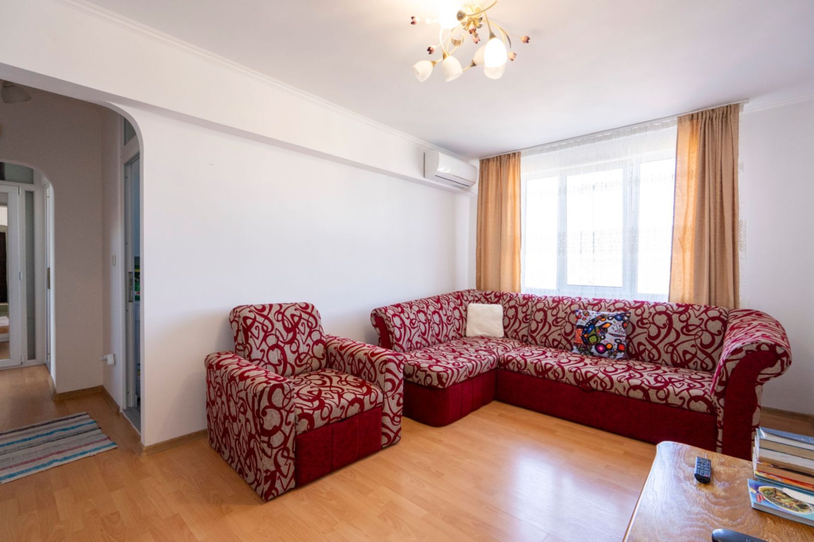 APARTAMENT 3 CAMERE, 2 BAI, NUFARUL, ETAJ INTERMEDIAR - Poză 4